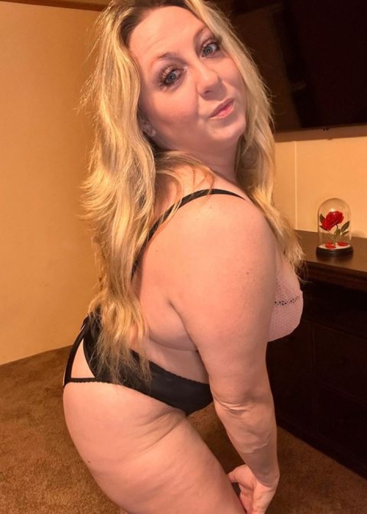 Индивидуалка Лена фото № 2 в городе Усть-Кут