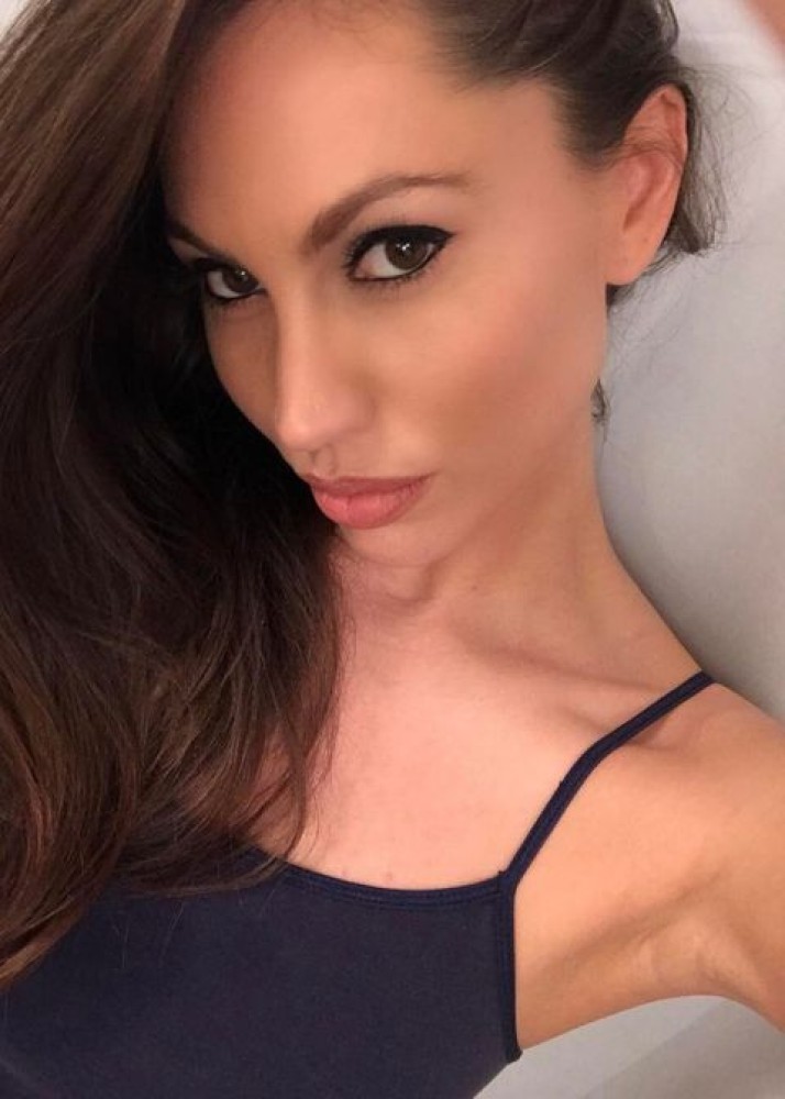 Индивидуалка Вика фото № 2 в городе Усть-Кут